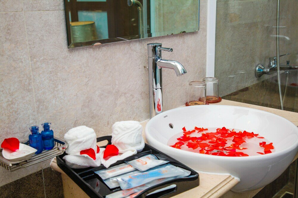 Фото Gic Land 2 Hotel