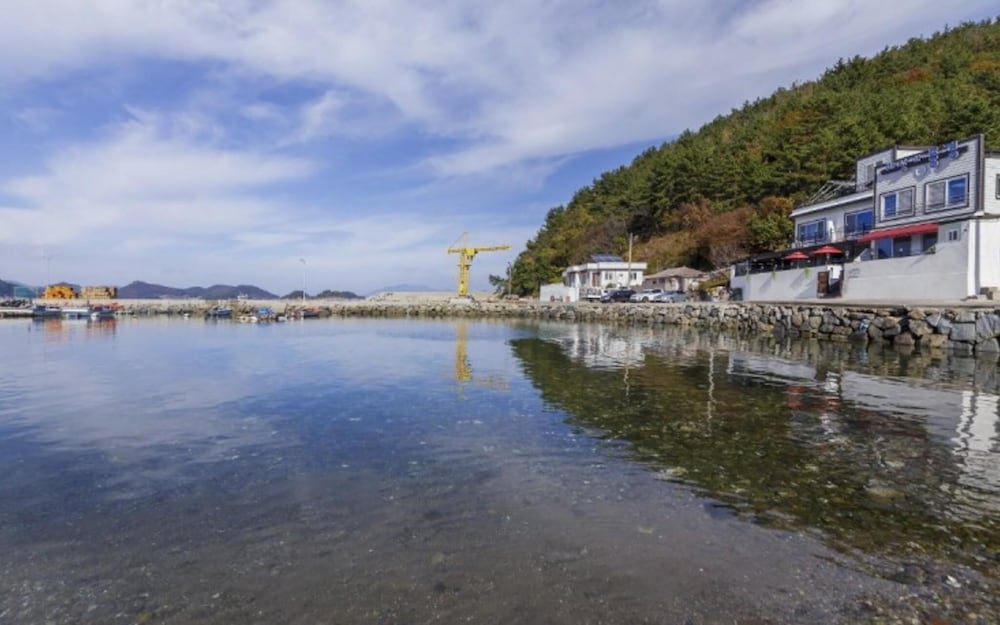 Фото Yeosu Ocean View Pension