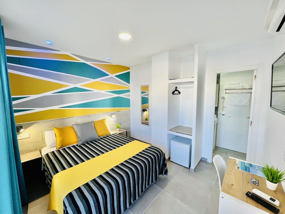 Фото Dori Rooms Hostal