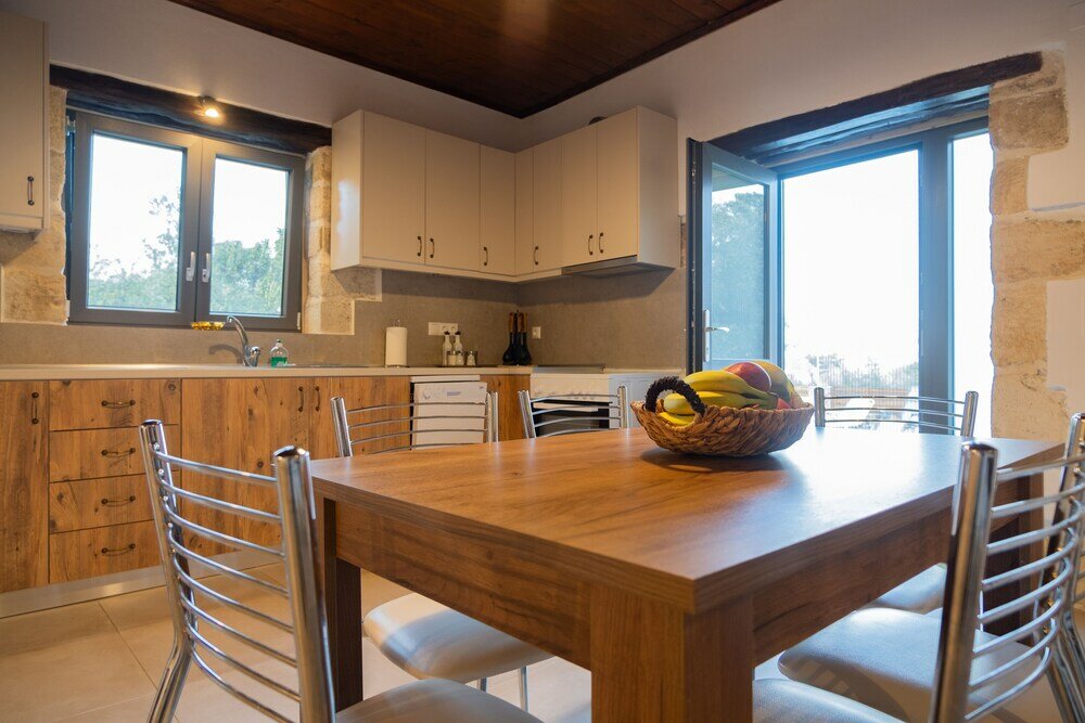 Фото Traditional Villa in Fres