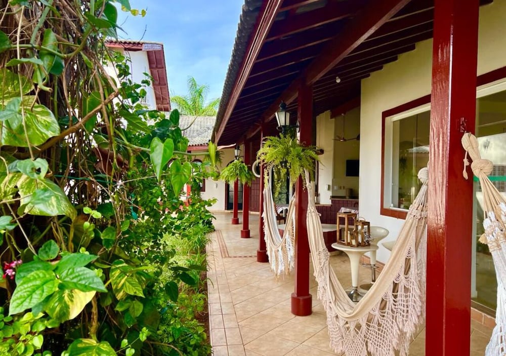 Фото The Helvetia Polo Villa