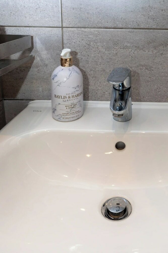 Фото Sleek & Modern 1bd Flat - Angel