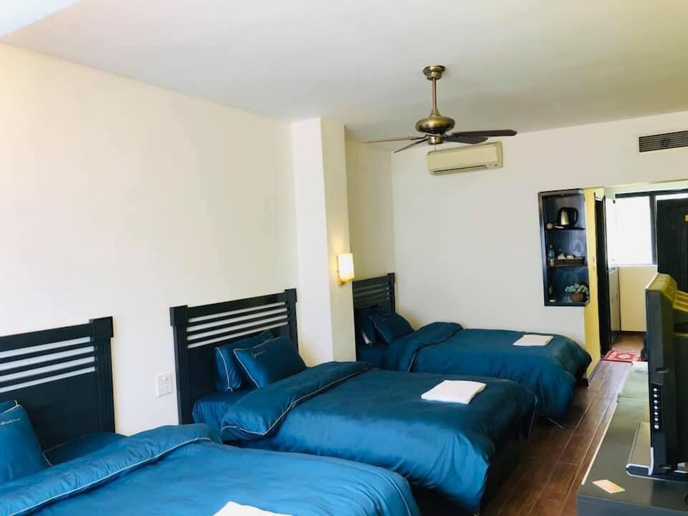 Фото отеля 5