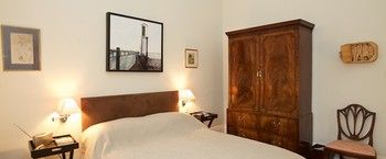 Фото A Place Like Home - Lovely Flat in Pimlico Area