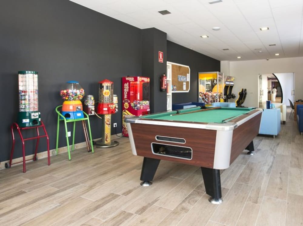 Фото Apartamentos California