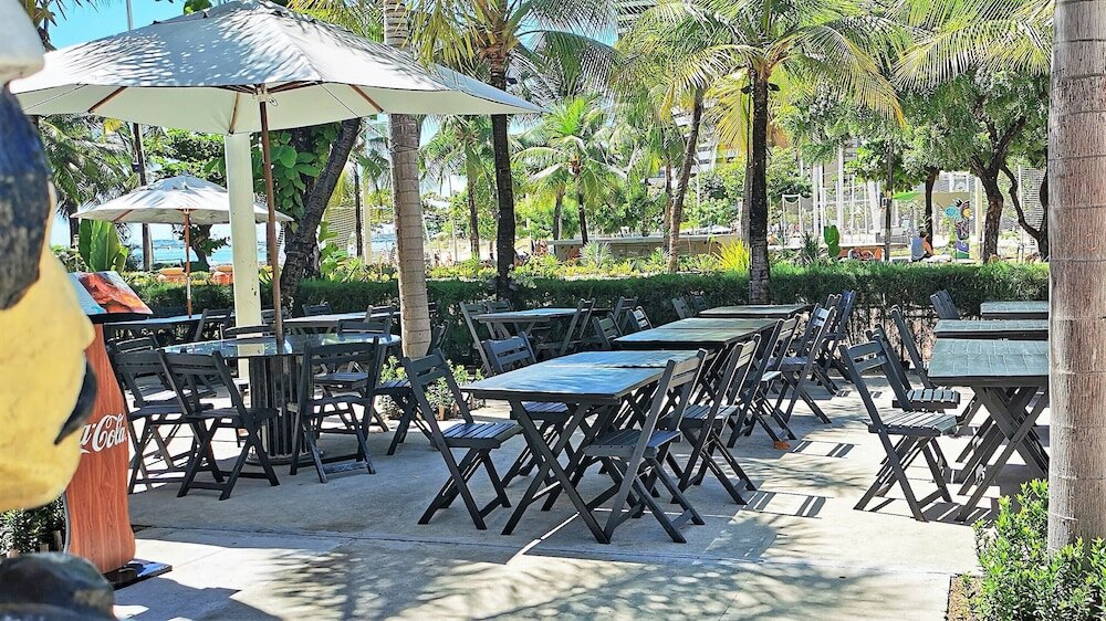 Фото Seaflats Iate Plaza Hotel