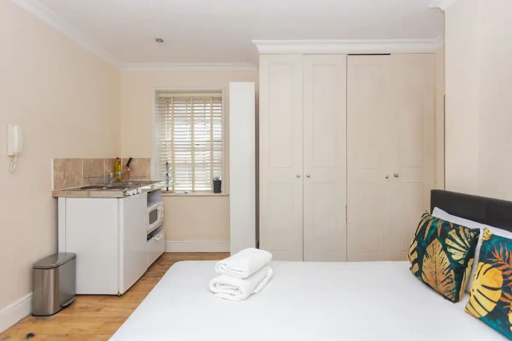 Фото Comfy Studio Apartment Near Trendy Shoreditch