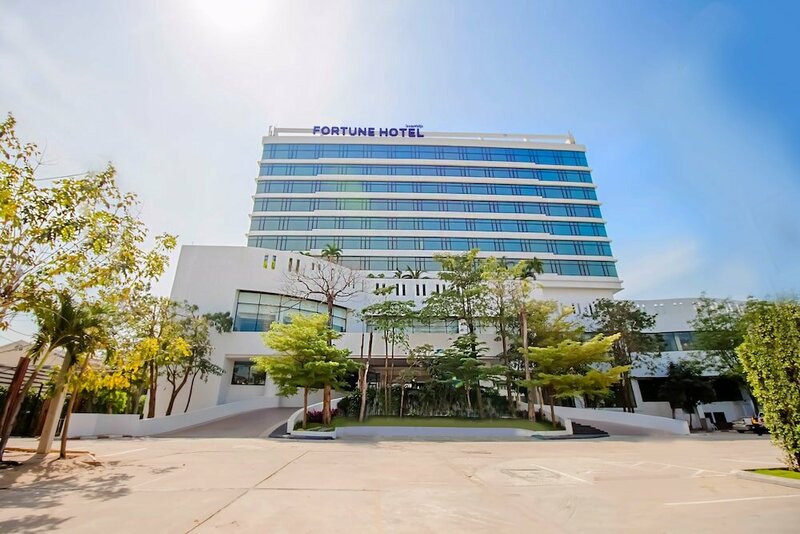 Гостиница Fortune Hotel Korat