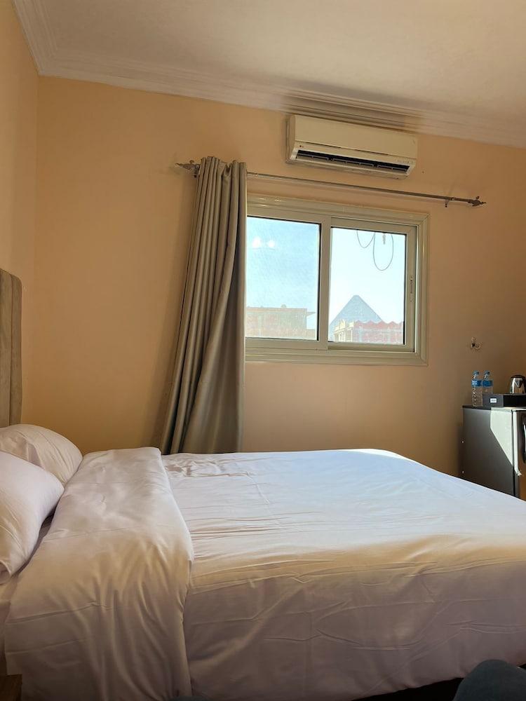 Фото King Badr pyramids inn