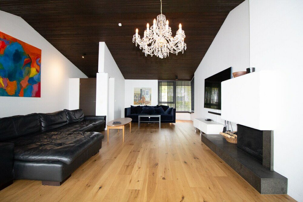 Фото Seaside Villa - 6 bedrooms