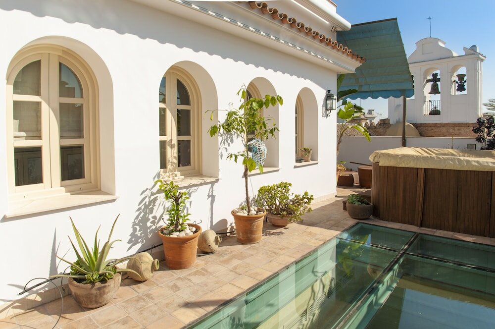 Фото Ch Apartments Rooftop Terrace