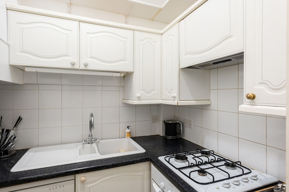 Фото The South Kensington Mews - Lovely & Bright 5bdr Kensington Mews