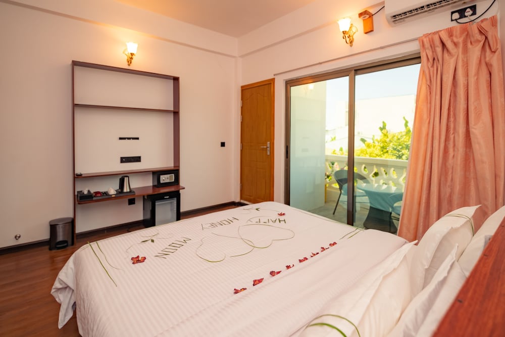 Фото Gaafaru View Inn