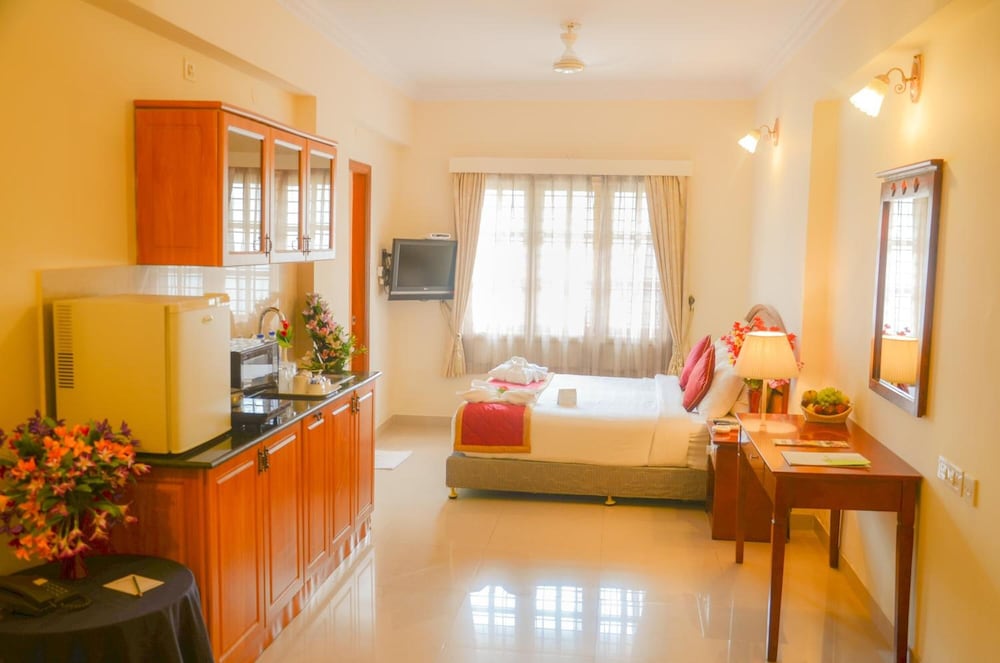 Фото Hyde Park Aparthotel