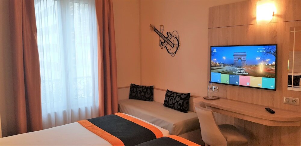 Фото Hotel Champerret Elysees