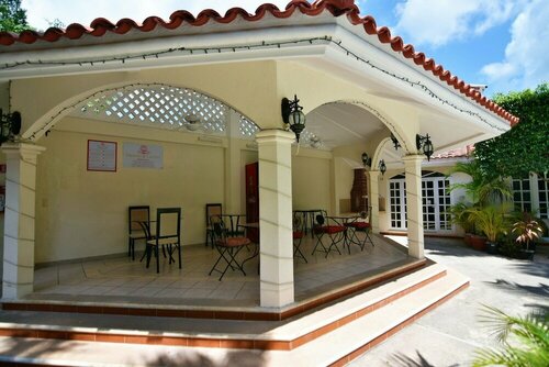 Гостиница Tulipanes Cancun