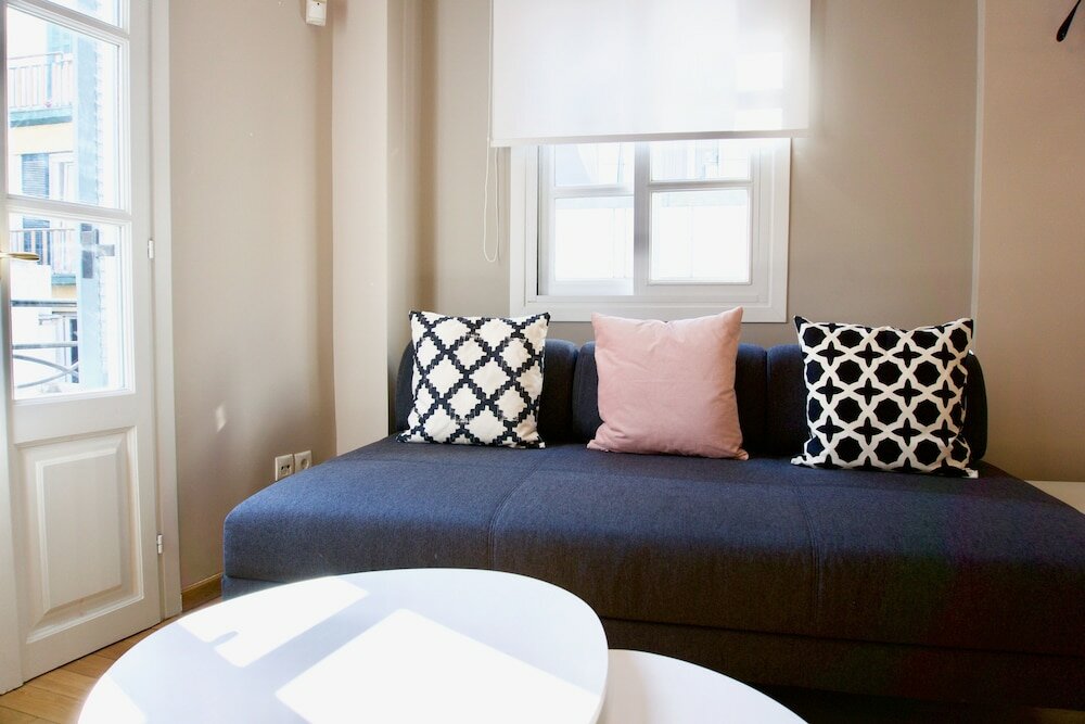 Фото Syntagma Square: Amazing Cozy Studio - Whale