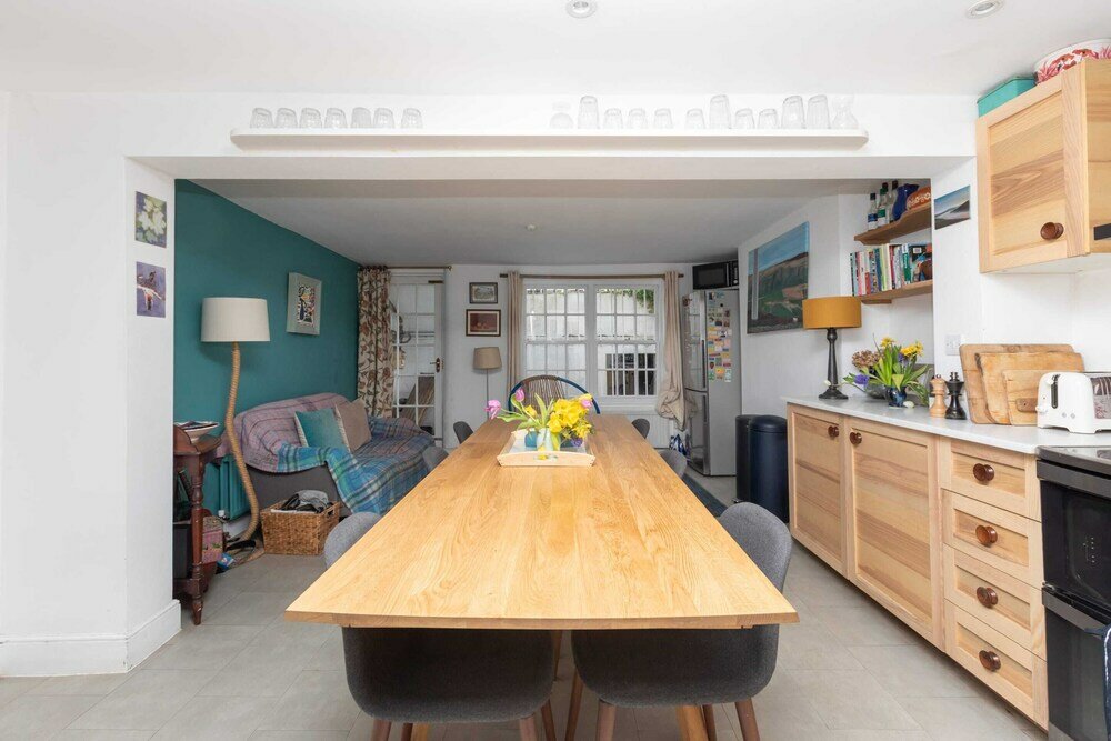 Фото Charming 2bd Georgian Town House - Camden Town