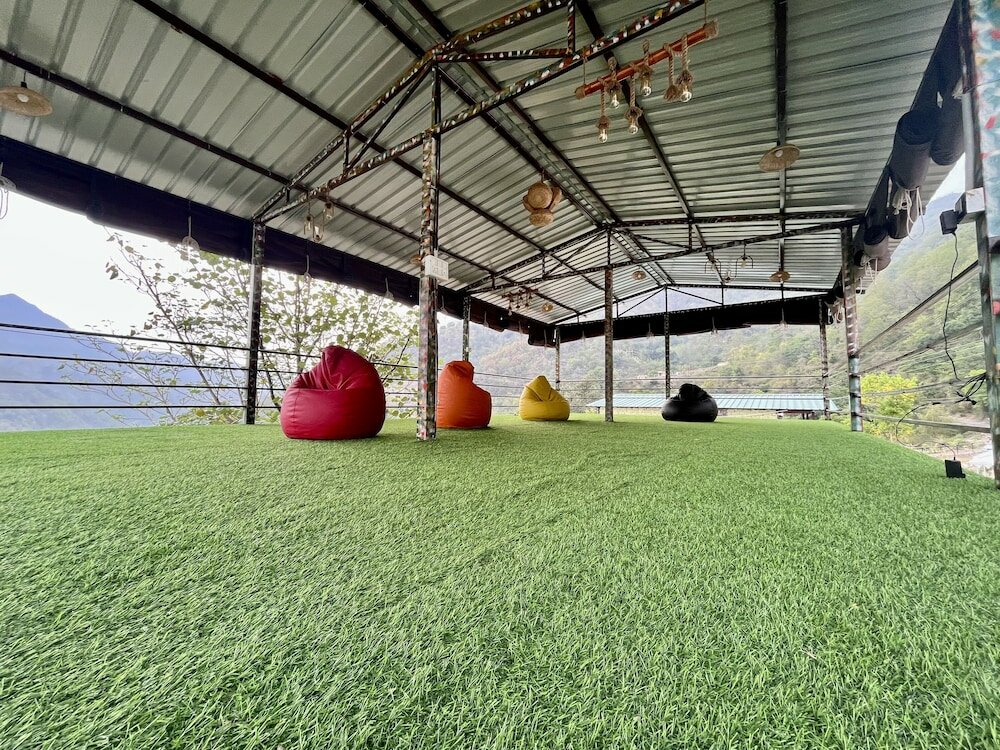 Фото Antrix Resorts & Retreat