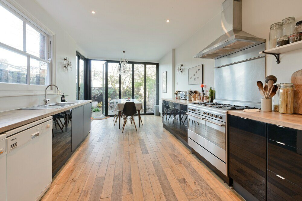 Фото Interior Designed House With Garden in North West London by Underthedoormat