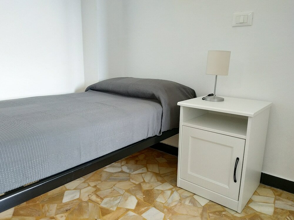 Фото Holiday Apartment near Sea Cogoleto