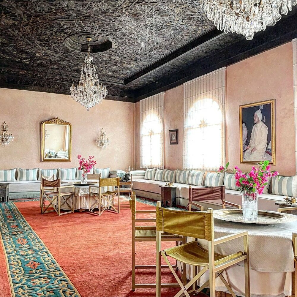 Фото Jenan Mayshad