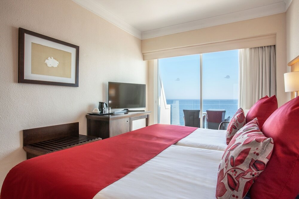 Фото Grupotel Aguait Resort & SPA - Adults Only