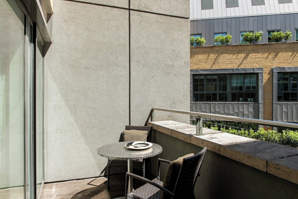 Фото Cove St Martin’s