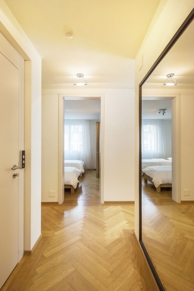 Фото Nest - Weinberg