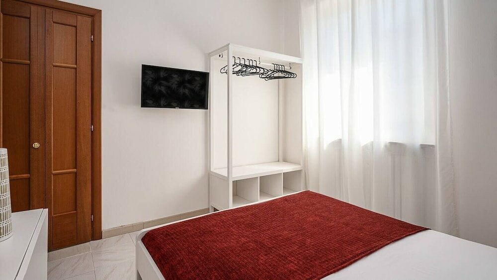 Фото Duomo Citylife - Modern and elegant apartment