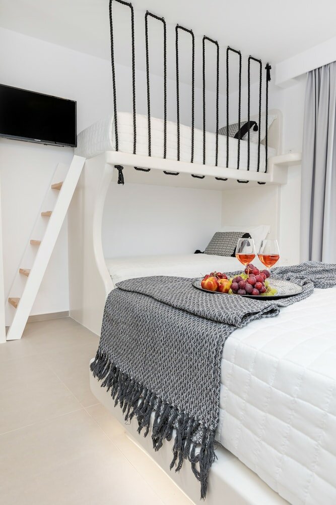 Фото Alenor City Hotel