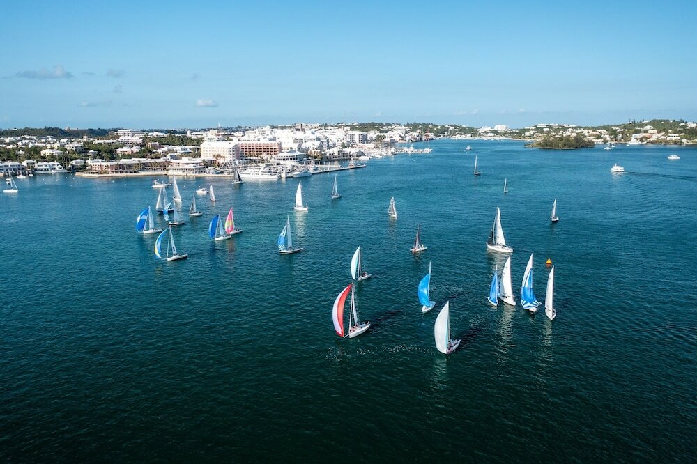 Фото Hamilton Princess & Beach Club A Fairmont Managed Hotel