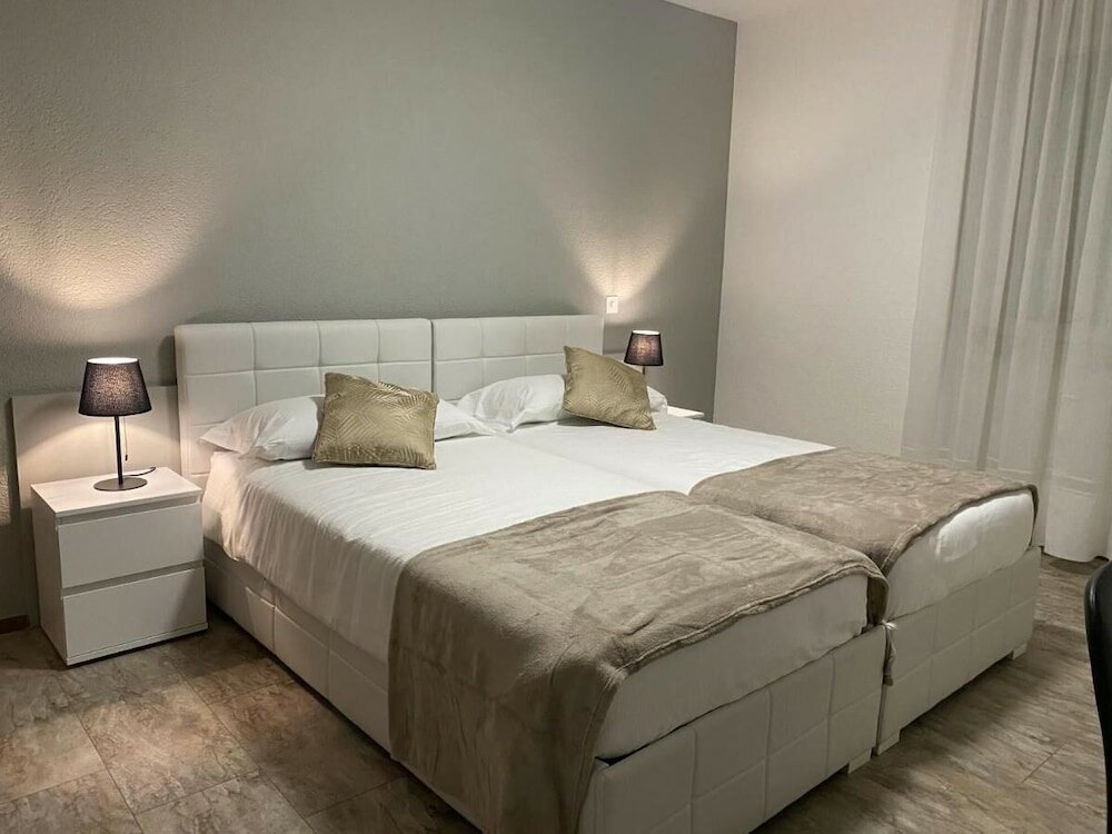 Фото Hotel Station