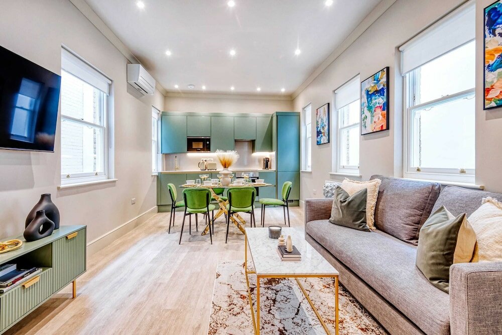 Фото Marble Arch Suite 2-hosted by Sweetstay