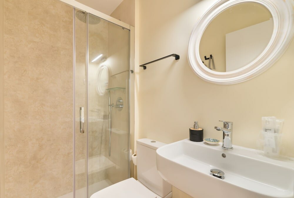 Фото Hostal Evoke Madrid