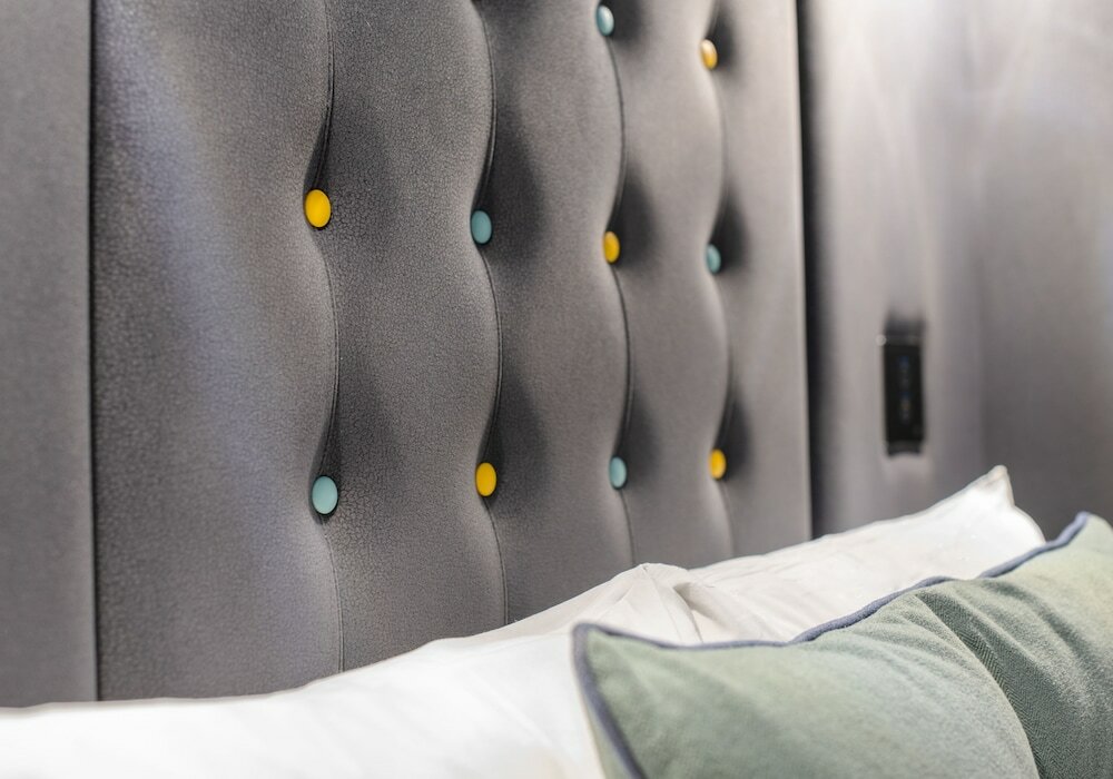 Фото Point A Kensington Olympia