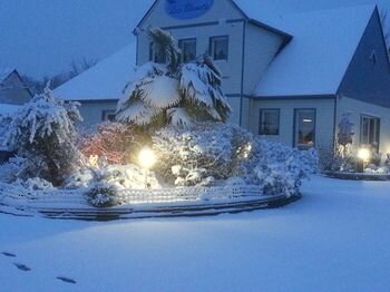 Гостиница Motel Les Bleuets в Онфлёре