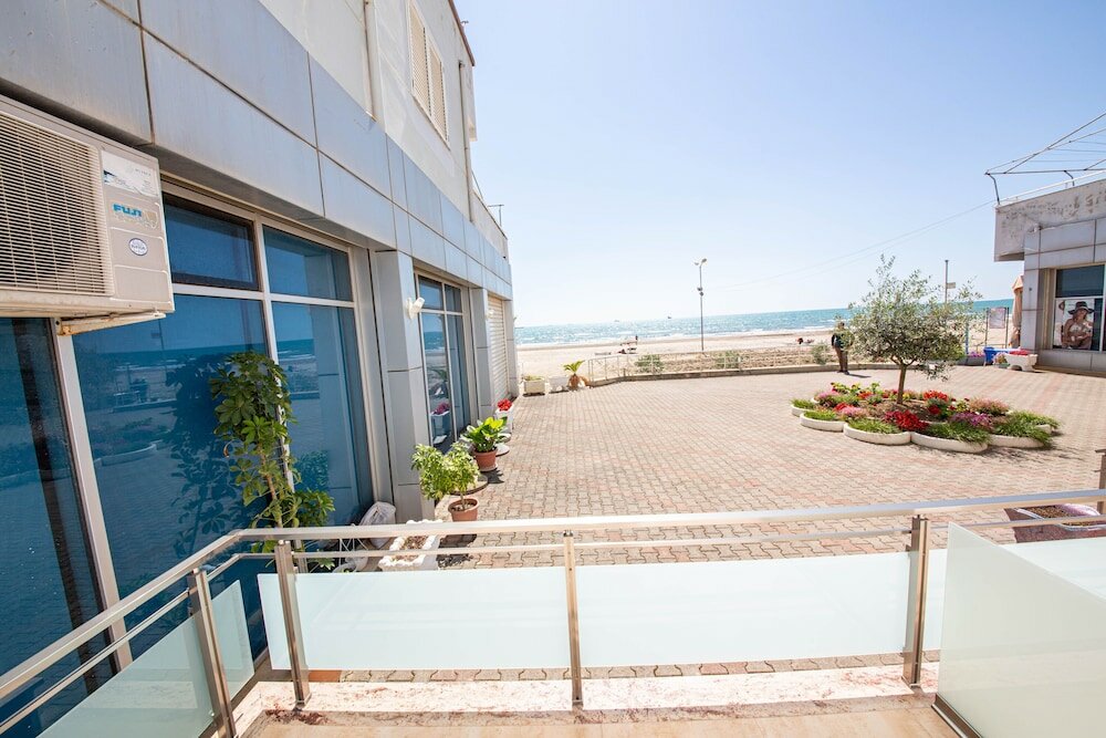 Фото Hotel Kojku