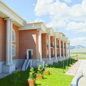 Гостиница Bayangol Hotel