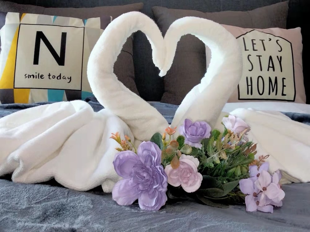 Фото Continew Residence by HomeBrickz