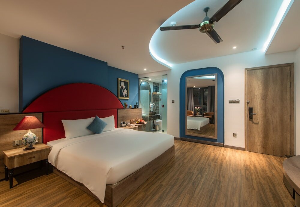 Фото Aaron Boutique Hotel