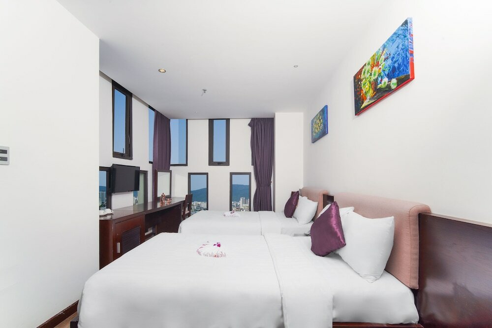 Фото Golden Sun Hotel