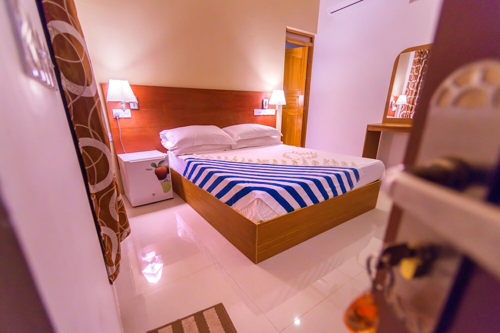 Фото South Ari Dive Center