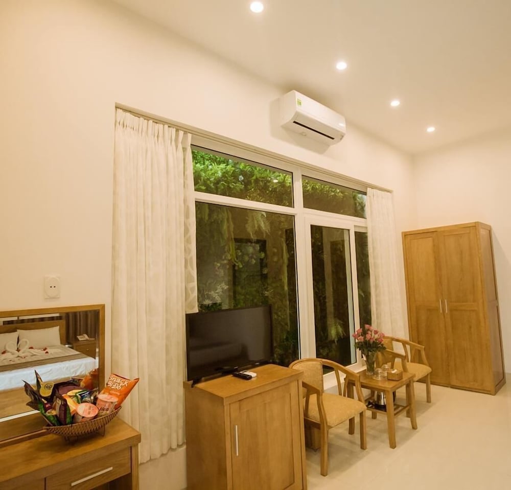 Фото Tuyet Suong Villa Hotel