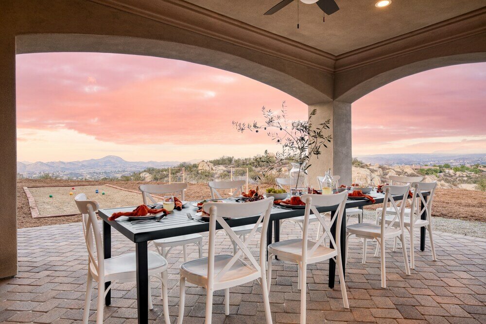 Фото Malbec by Avantstay Incredible Estate w Panoramic Views & Bocce Ball Court!