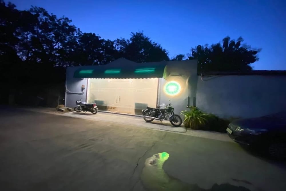 Фото отеля 3