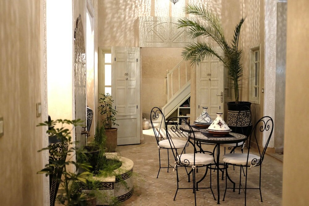 Фото Riad Tazzori