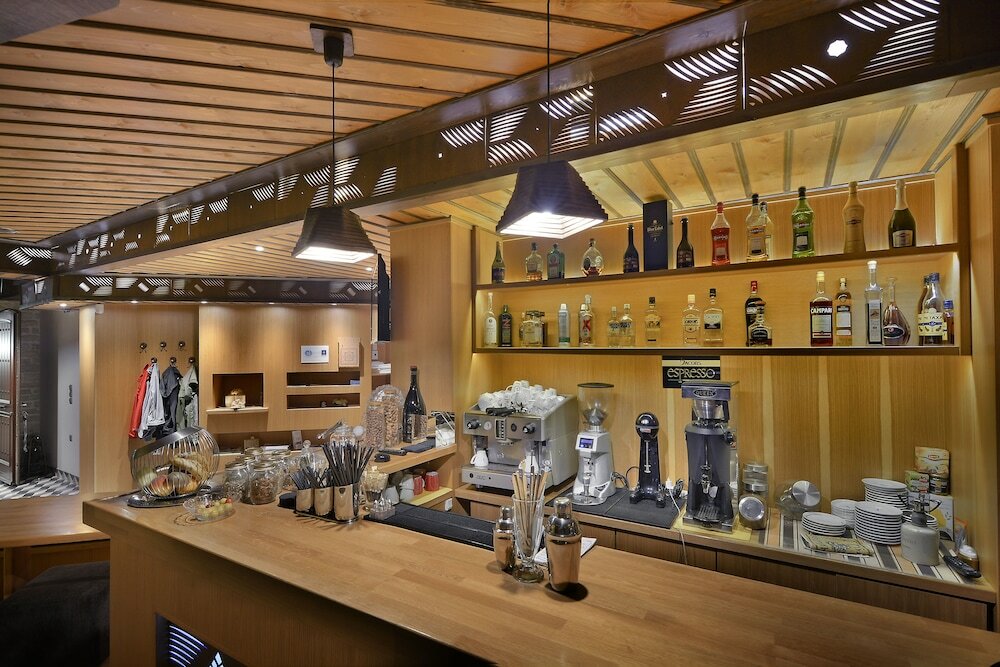 Фото Dilofo Hotel Luxury Suites