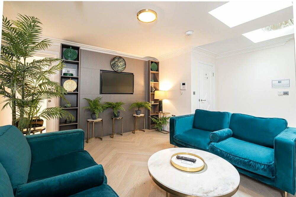 Фото Luxury Apartments Near Harrods and the Science Museum