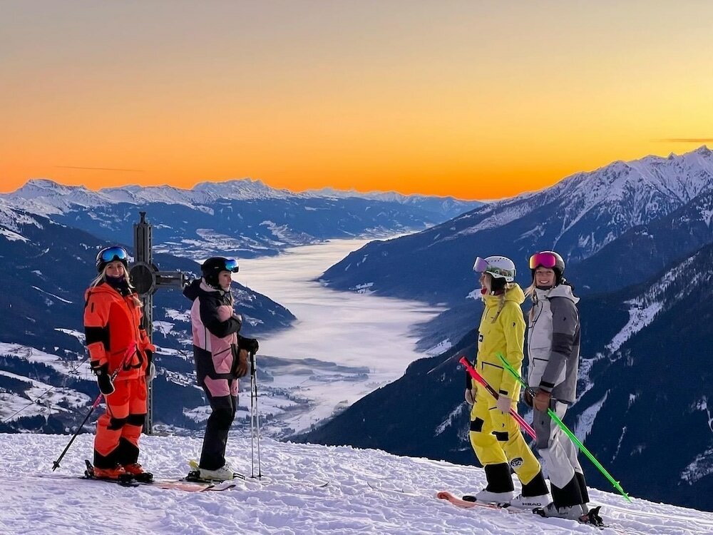 Фото Hotel Sonnenhof